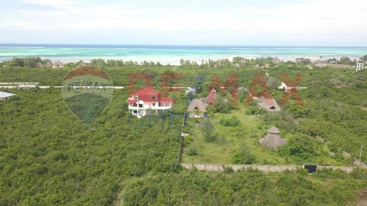 Crim Wind Freedom Hotel Джамбиани Екстериор снимка