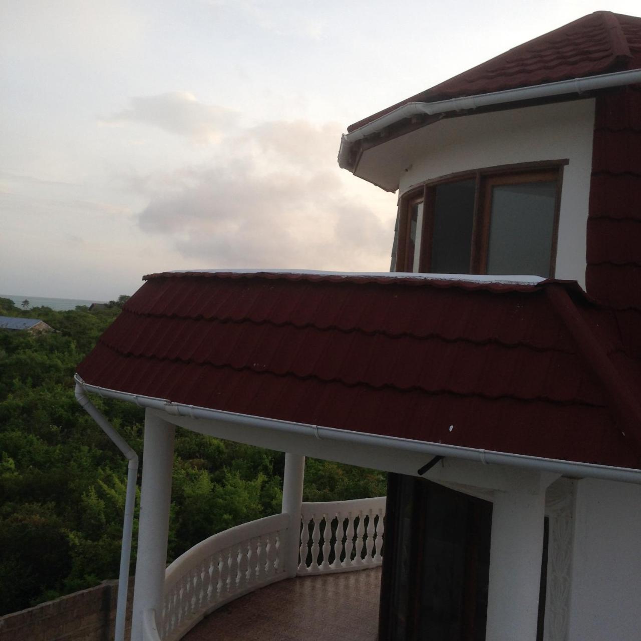Crim Wind Freedom Hotel Джамбиани Екстериор снимка