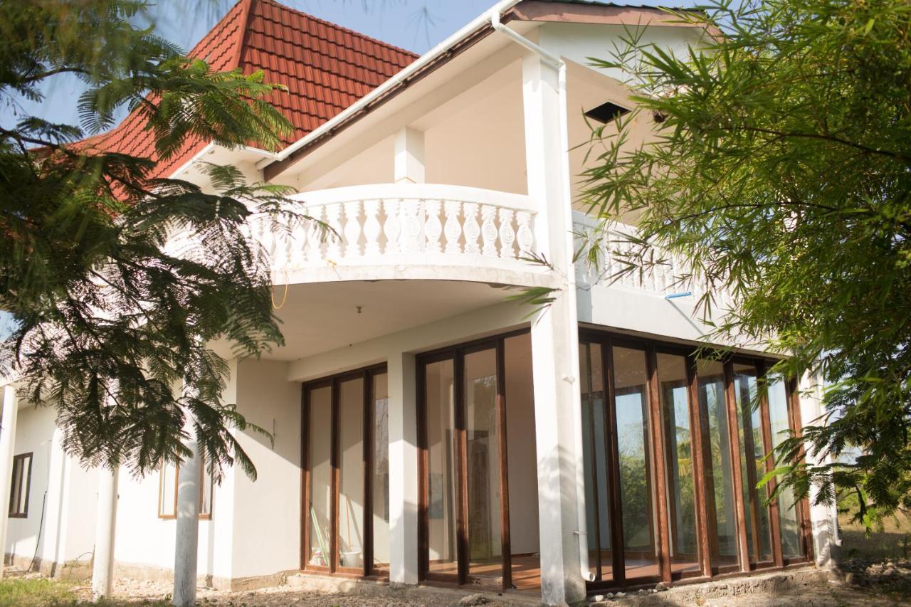 Crim Wind Freedom Hotel Джамбиани Екстериор снимка