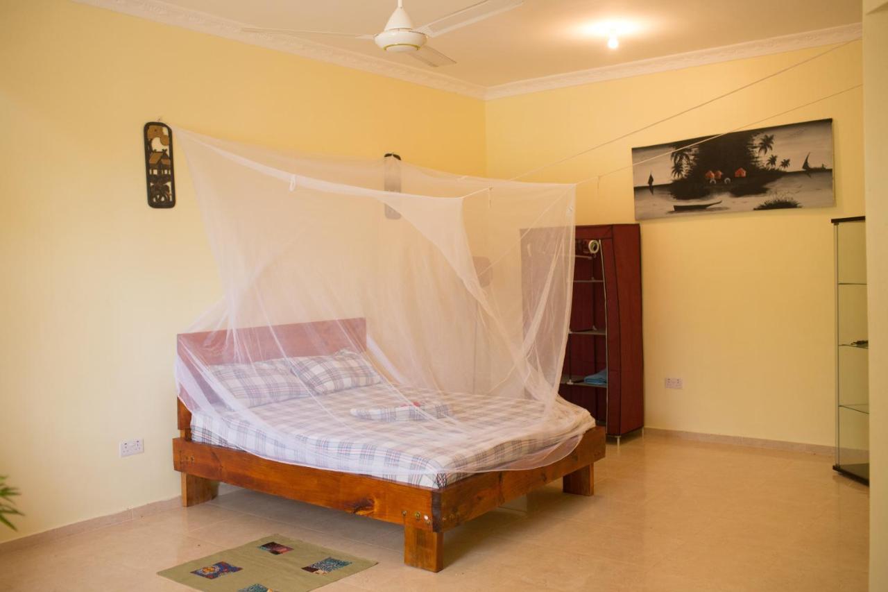 Crim Wind Freedom Hotel Джамбиани Екстериор снимка